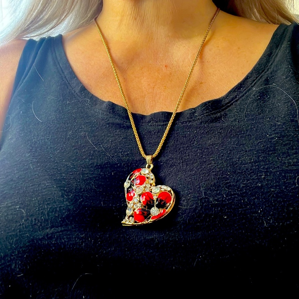 Betsy Johnson necklace